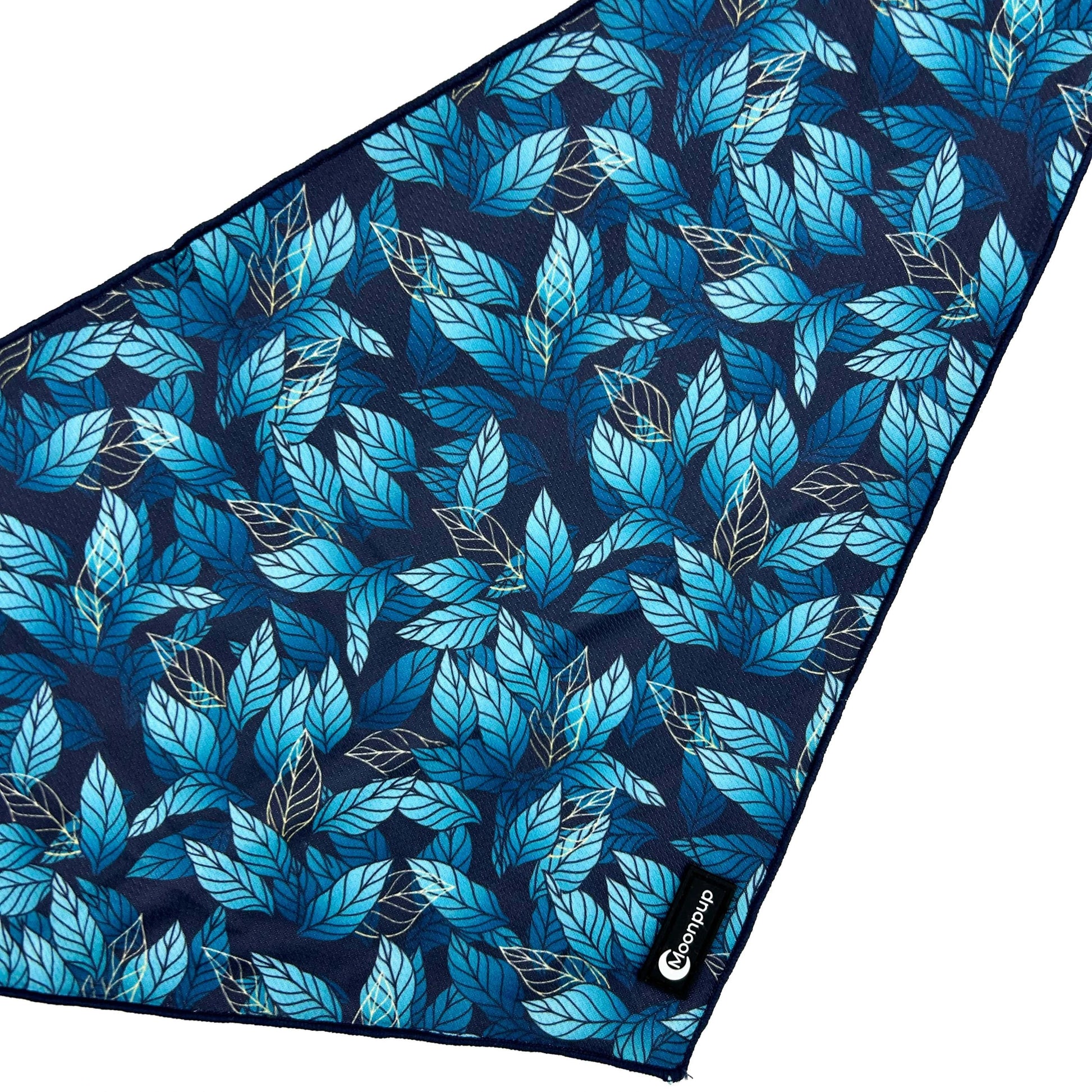 bandana albastra pentru caini